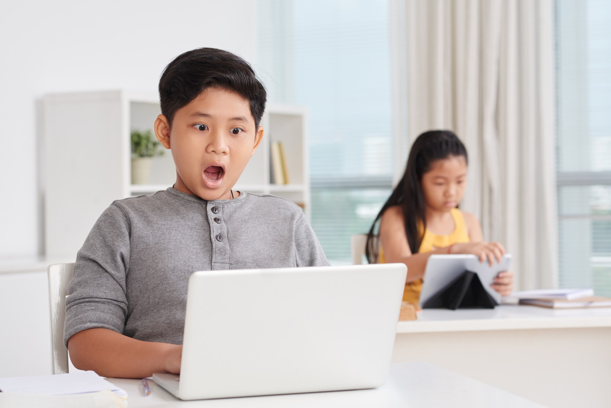 Khoá học quản lí cảm xúc